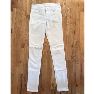American Eagle White Skinny Super-Stretch Jegging